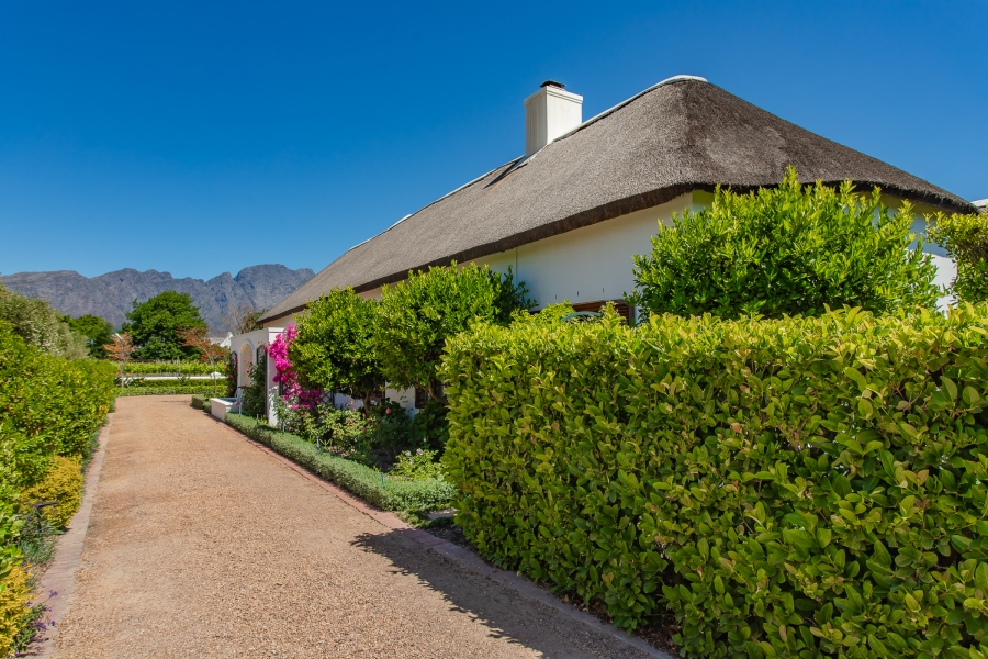 4 Bedroom Property for Sale in Franschhoek Western Cape
